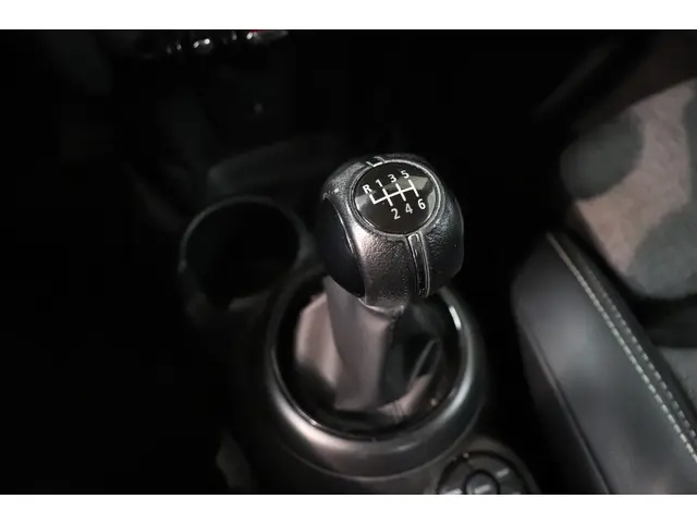 MINI Cooper Mini 1.5 Classic 2021 Benzine 23