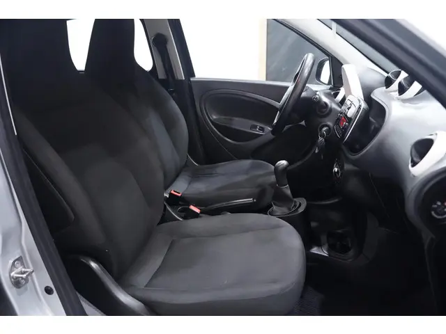 Smart Forfour 1.0 Pure 2016 Benzine 32