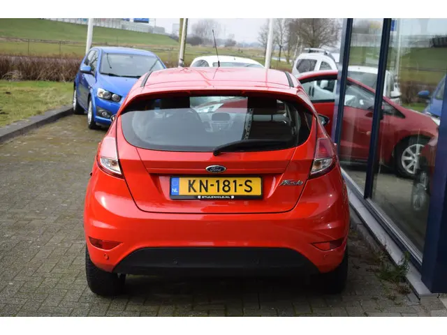 Ford Fiesta 1.25 2015 Benzine 4