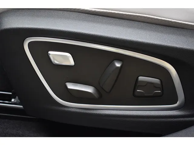 Renault Espace Iconic 2025 Hybride Benzine 21