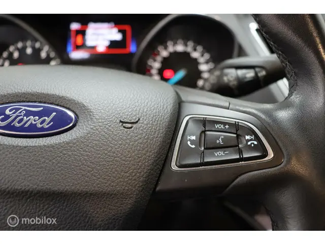 Ford C-MAX 1.0 Titanium | Trekhaak | 2017 Benzine 25