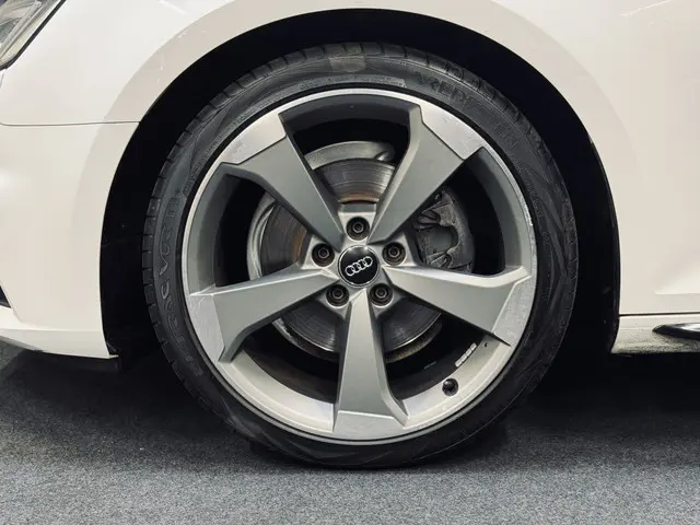 Audi A4 Avant 1.4 TFSI Sport 2x S-Line 2018 Benzine 9