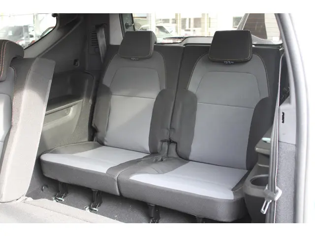 Dacia Jogger 1.0 TCe 110 Extreme 7p. 2025 Benzine 17