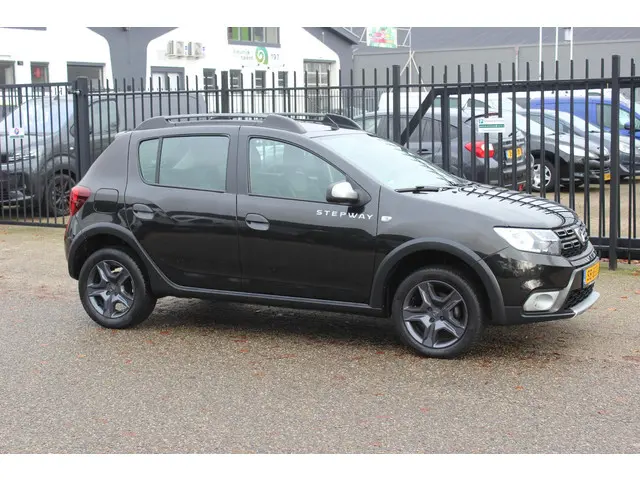 Dacia Sandero Stepway 0.9 TCe Automaat, SL 2018 Benzine 6