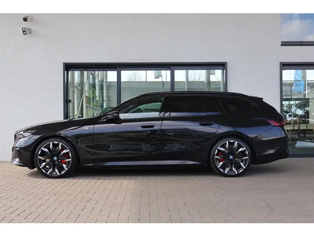BMW i5 Touring M60 xDrive 2024 Elektrisch 5
