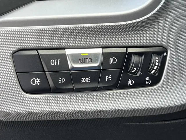 BMW 1 Serie 118i *Carplay*ECC*Garantie 2021 Benzine 17