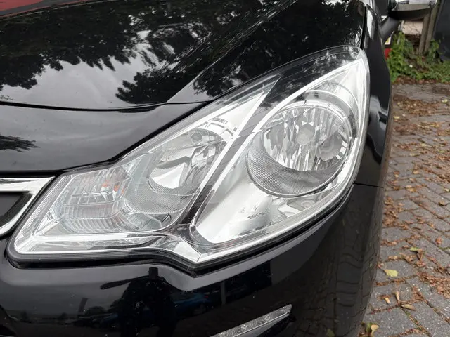 Citroën C3 1.2 82pk VTi Collection 2014 Benzine 2