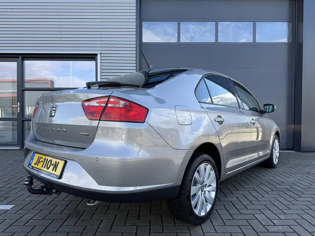 SEAT Toledo 1.2 TSI Style Business 2016 Benzine 30