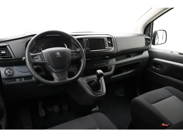 Peugeot Expert 2.0 HDI 150 DC Premium 2019 Diesel 15