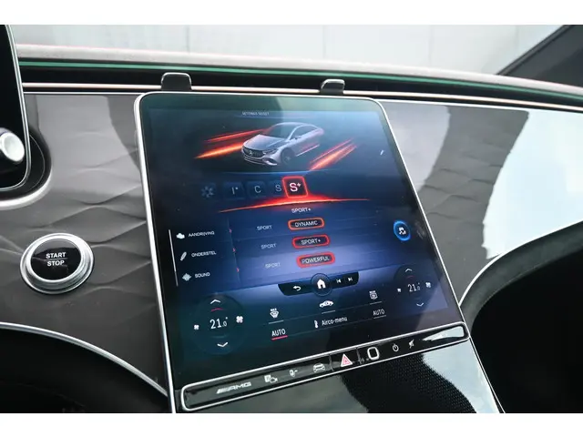 Mercedes-Benz EQE AMG 43 4MATIC 2022 Elektrisch 36
