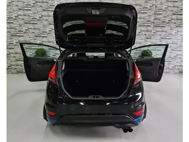 Ford Fiesta 1.0 EcoBoost Sport 2013 Benzine 21