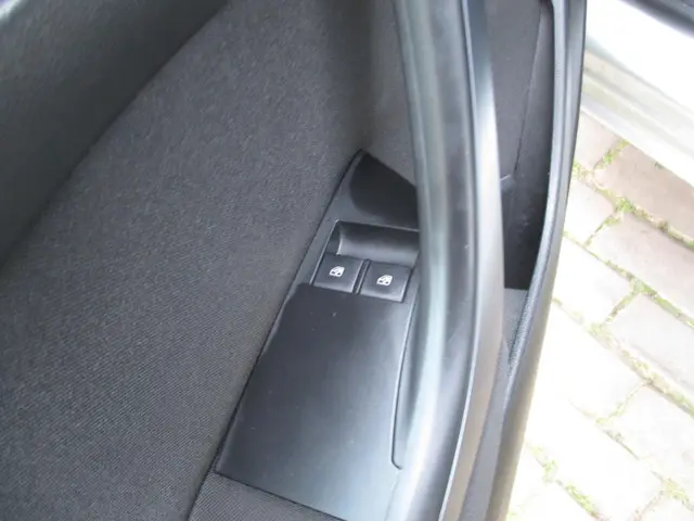 Opel Astra Sports Tourer 1.4 Turbo Blitz 2015 Benzine 10