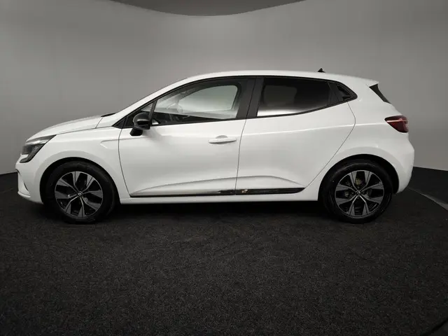 Renault Clio 1.0 TCe 90 Evolution 2023 Benzine 17