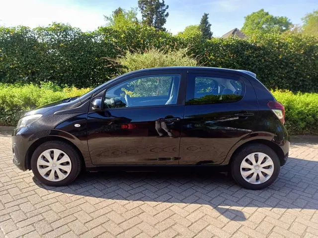 Peugeot 108 1.0 e-VTi Blue Lion 2017 Benzine 12