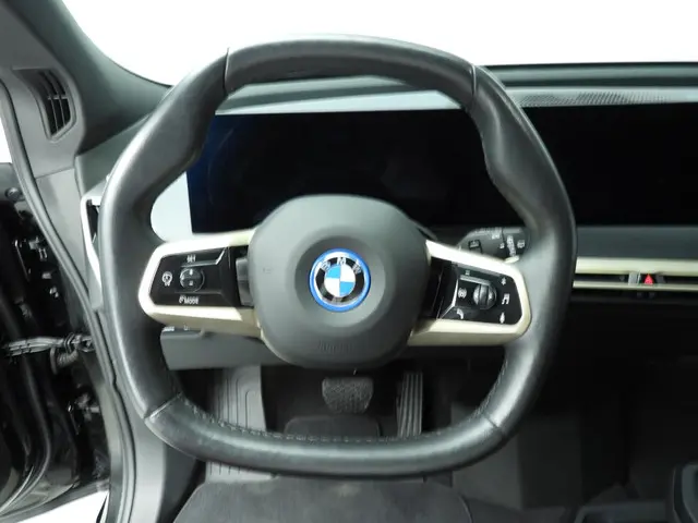 BMW iX xDrive50 2024 Elektrisch 6