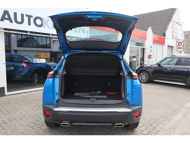 Peugeot 2008 1.2 PT ACTIVE PACK 130PK 2021 Benzine 24