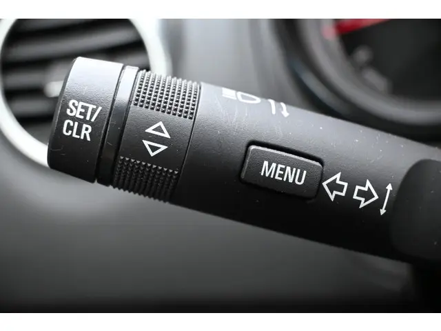 Opel Meriva 1.4 Turbo Blitz 2016 Benzine 40