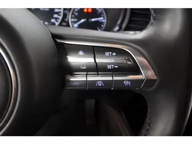 Mazda CX-30 2.0 X 186pk Automaat Luxury 2021 Benzine 21