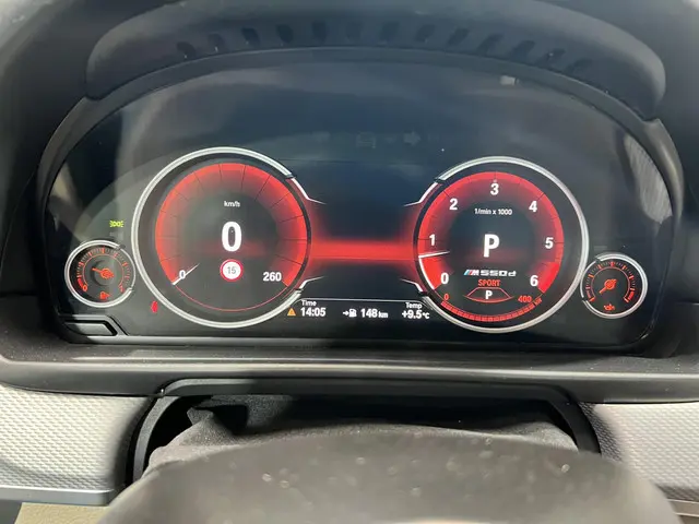 BMW 5 Serie M550xd 2014 Diesel 16