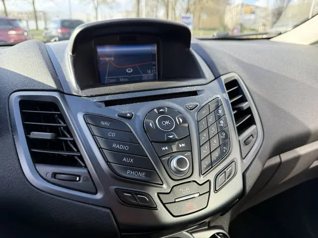 Ford Fiesta 1.0 Style 2016 Benzine 13