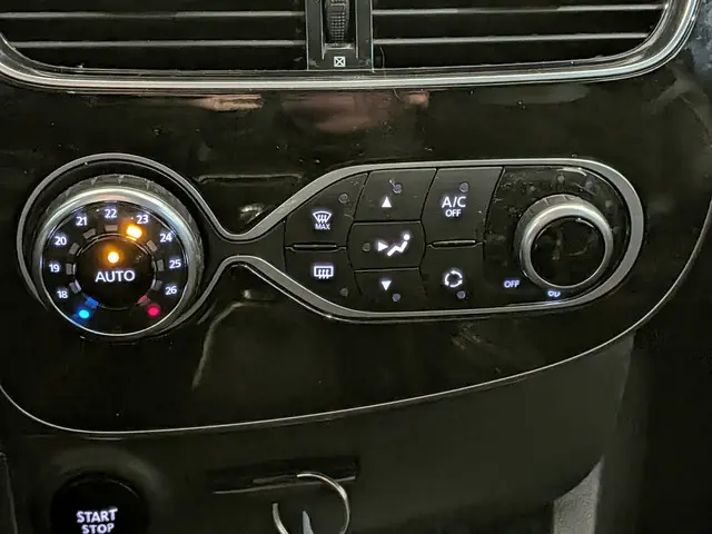 Renault Clio Estate 0.9 TCe Intens 2017 Benzine 21