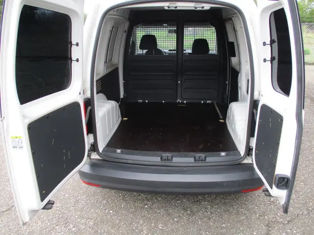 Volkswagen Caddy 1.6 TDI L1H1 Trendline 2016 Diesel 5