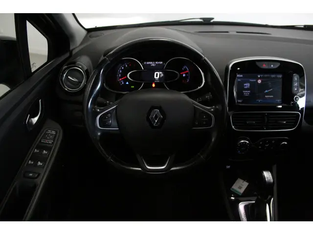Renault Clio 1.2 TCe Intens 2017 Benzine 12