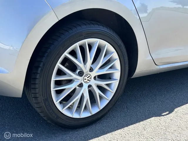 Volkswagen Golf 1.2 TSI • Historie bekend • 2012 Benzine 19