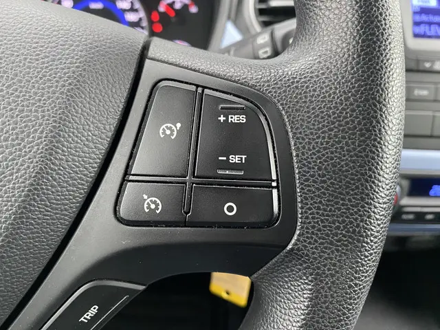 Hyundai i10 1.0i i-Motion Comfort 2016 Benzine 20