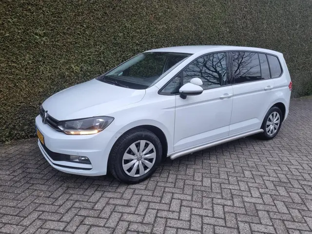 Volkswagen Touran 2.0 TDI SCR Comfortline 2016 Diesel 2