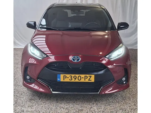 Toyota Yaris 1.5 Hybrid Executive 2021 Hybride Benzine 3