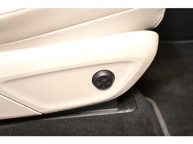 Mercedes-Benz GLE 350 e 4MATIC 2022 Hybride Benzine 40