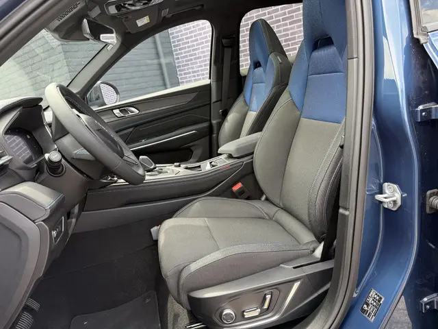 Lynk & Co 01 1.5 PHEV Business Edition 2025 Hybride Benzine 23