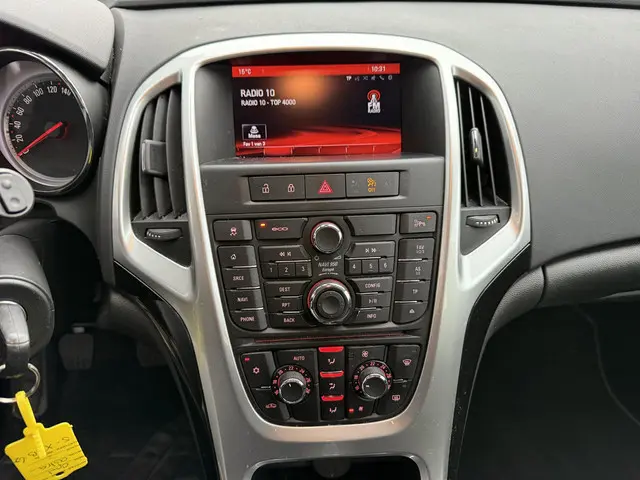 Opel Astra Sports Tourer 1.4 Turbo Cosmo 2014 Benzine 9