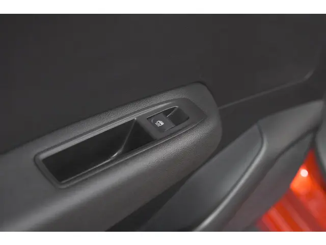 Renault Clio 1.0 TCe 90 GPF techno 2025 Benzine 29