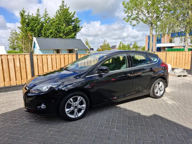 Ford Focus 1.0 EcoBoost 6 maanden garantie 2012 Benzine 6