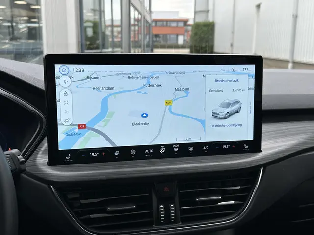 Ford Kuga 2.5 PHEV Active X 2024 Hybride Benzine 26