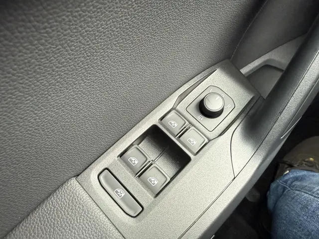 SEAT Arona 1.0 TSI FR Business Intense 2022 Benzine 19