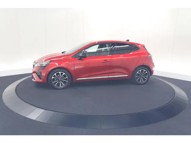 Renault Clio 1.0 TCe 90 GPF techno 2025 Benzine 74