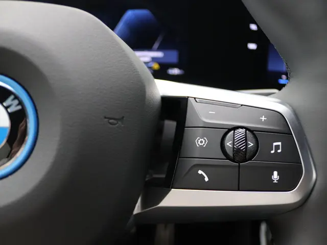 BMW iX2 eDrive20 2025 Elektrisch 12