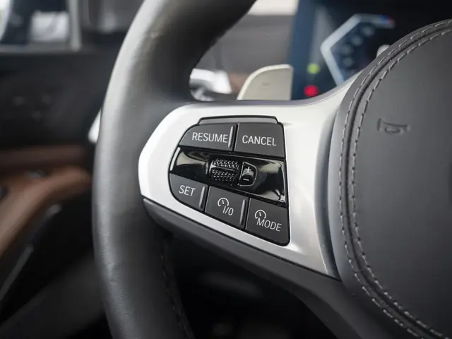 BMW X5 xDrive50e 2025 Hybride Benzine 36