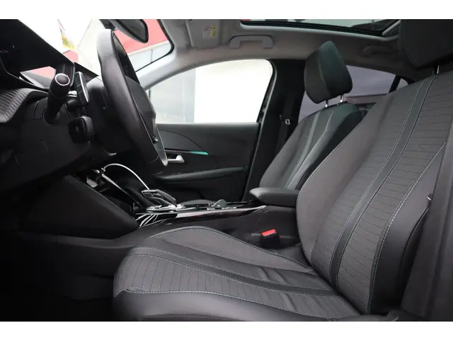 Peugeot 208 1.2 PURETECH ALLURE-PACK SKY 2020 Benzine 5