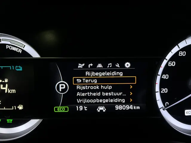 Kia Niro 1.6 GDi Hybrid DynamicLine 2018 Hybride Benzine 32