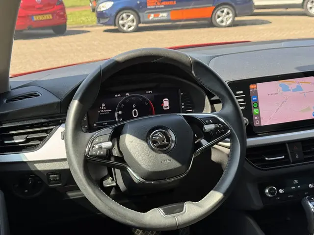 Škoda Kamiq 1.0 TSI Ambition DSG 110 pK 2024 Benzine 13