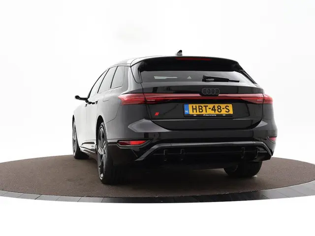 Audi A6 Avant e-tron S Edition 367pk 2025 Elektrisch 30