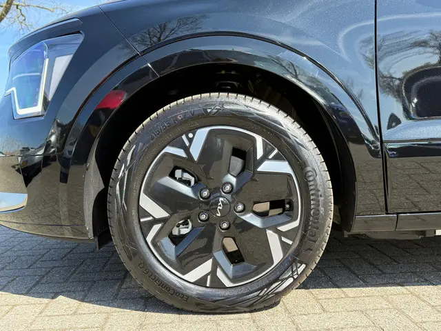 Kia Niro EV DynamicPlusLine 64.8 kWh 2024 Elektrisch 7