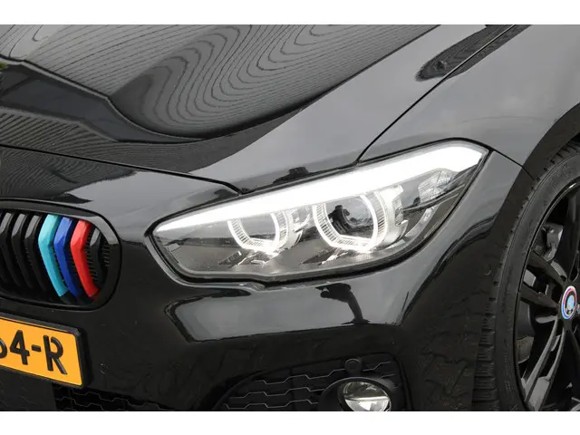 BMW 1 Serie 118i M Sport 2018 Benzine 24