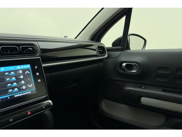 Citroën C3 1.2 PureTech S&S Feel 2018 Benzine 23