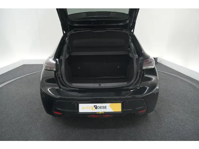 Peugeot 208 PureTech 100 Allure 2024 Benzine 54