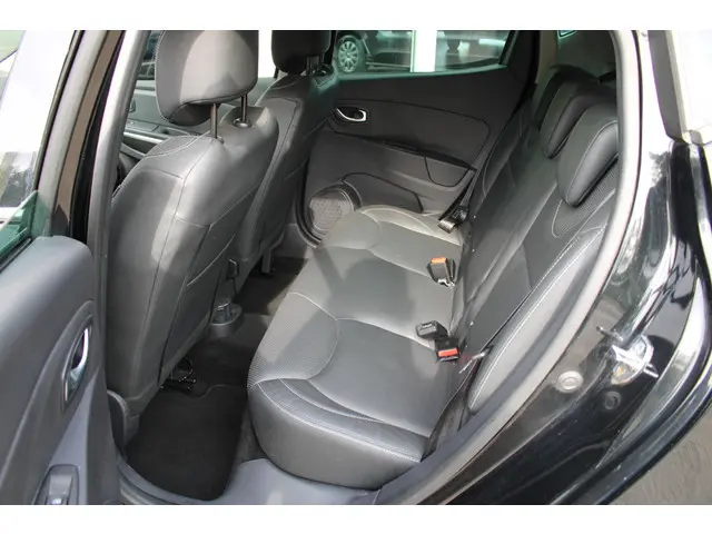 Renault Clio 0.9 TCe Iconic 2016 Benzine 34